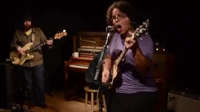 Alabama Shakes - Hold On