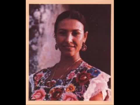 Amparo Ochoa - Dos arbolitos