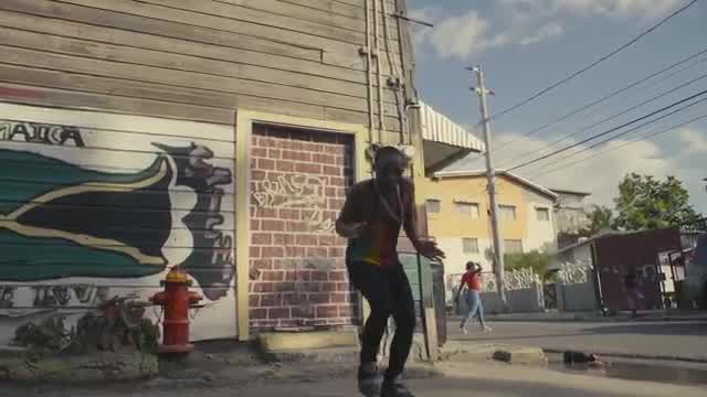 Beenie Man - We Run Road [Remix]