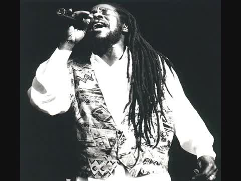 Dennis Brown - Want to Be No General