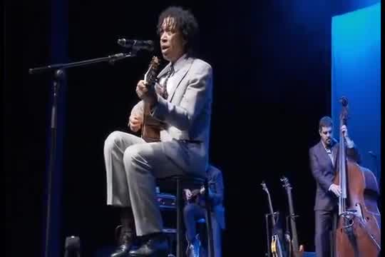 Djavan - Faltando um pedaço