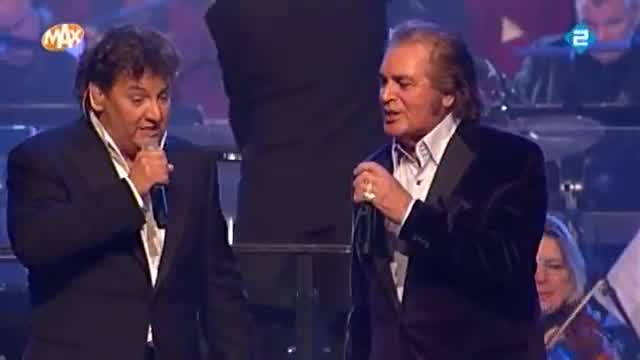 Engelbert Humperdinck - Snowy Christmas (medley)