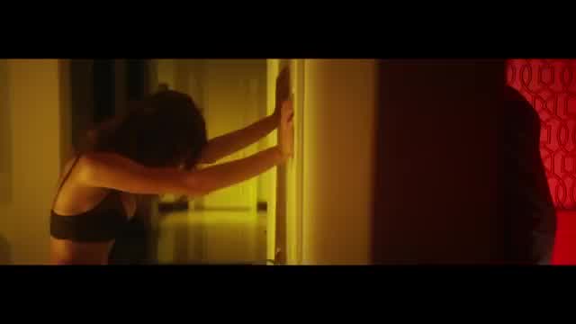 Enrique Iglesias - El baño