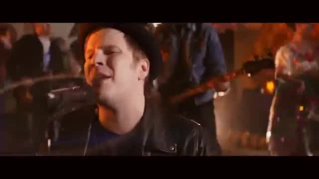 Fall Out Boy - Hold Me Tight or Don't