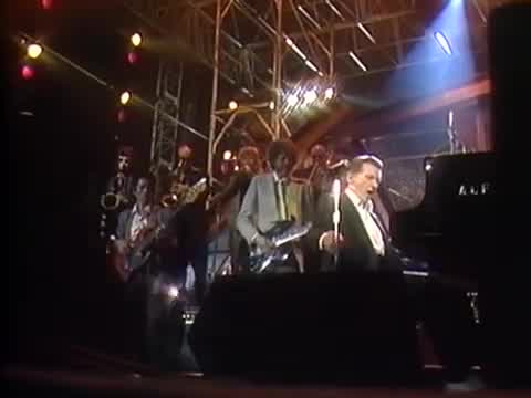 Jerry Lee Lewis - Whole Lotta Shakin' Going On