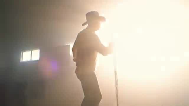 Kenny Chesney - I Go Back