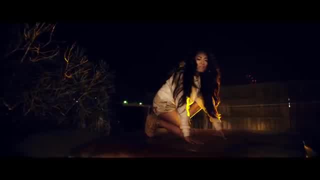 Mila J - Kickin Back