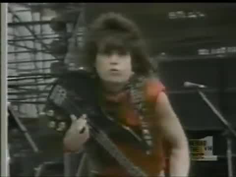 Quiet Riot - (We Were) Born to Rock