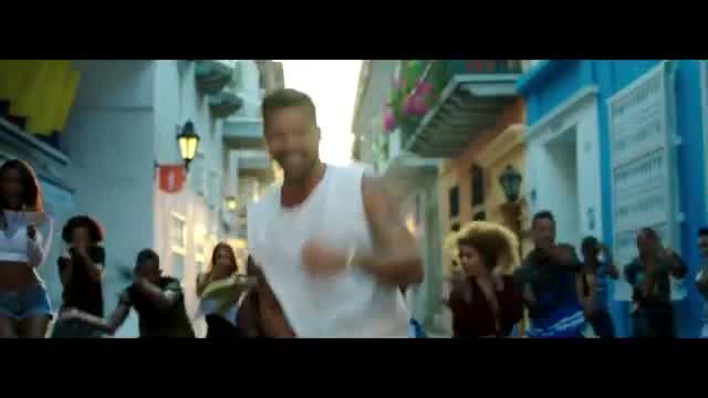 Ricky Martin - La mordidita