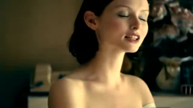 Sophie Ellis‐Bextor - Groovejet