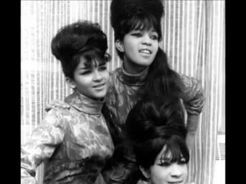 The Ronettes - When I Saw You