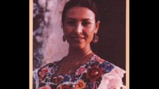 Amparo Ochoa - Dos arbolitos