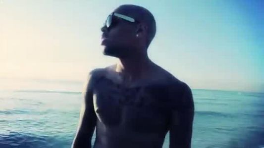 Chris Brown - Should’ve Kissed You