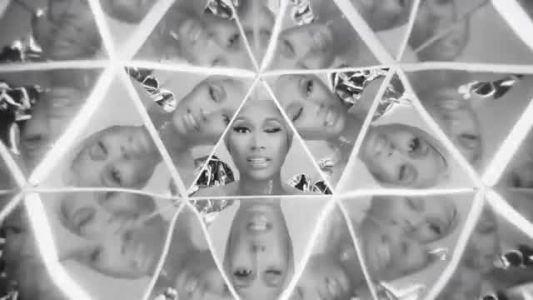 Nicki Minaj - Hard White